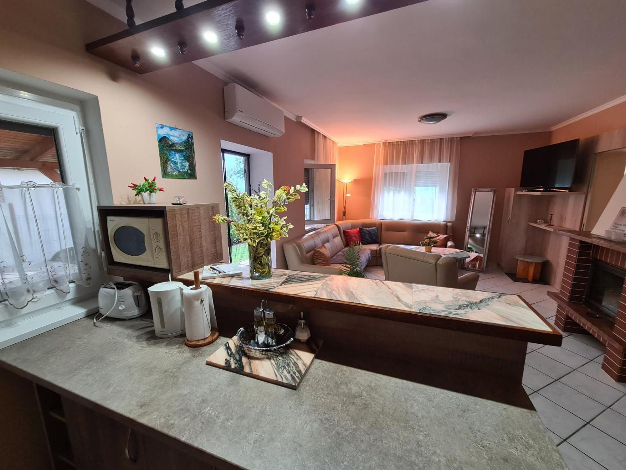 Vizparti Nyaralo Villa Fonyód Buitenkant foto